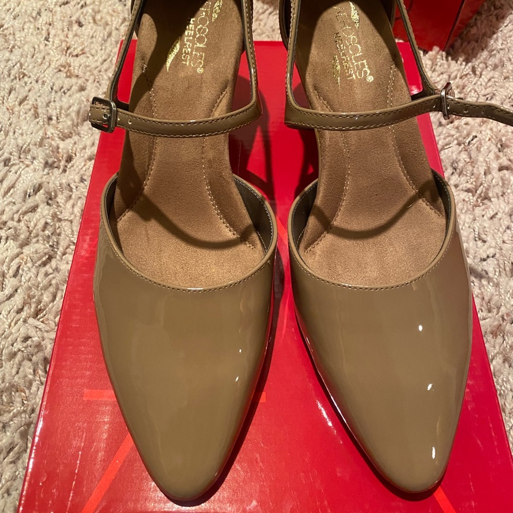 Aérosoles Ardent heels
